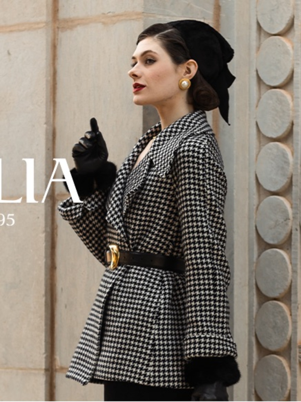 Goelia Wool Black & White Houndstooth Belted Peacoat. EUC.